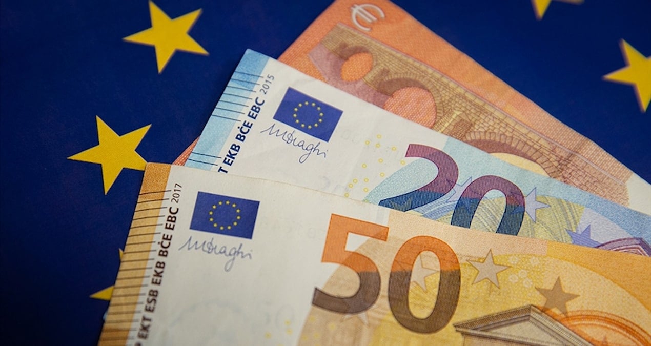 euro bolgesinden 124 milyar euro dis ticaret fazlasi 6luxkHny