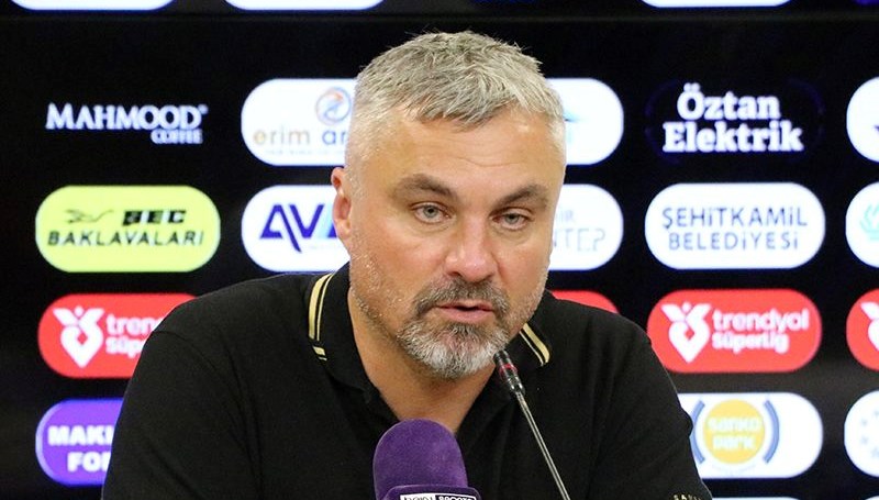 Samsunspor’dan maç sonu isyan: “Bir insanın kararları yüzünden 2 puanımız çalındı!”