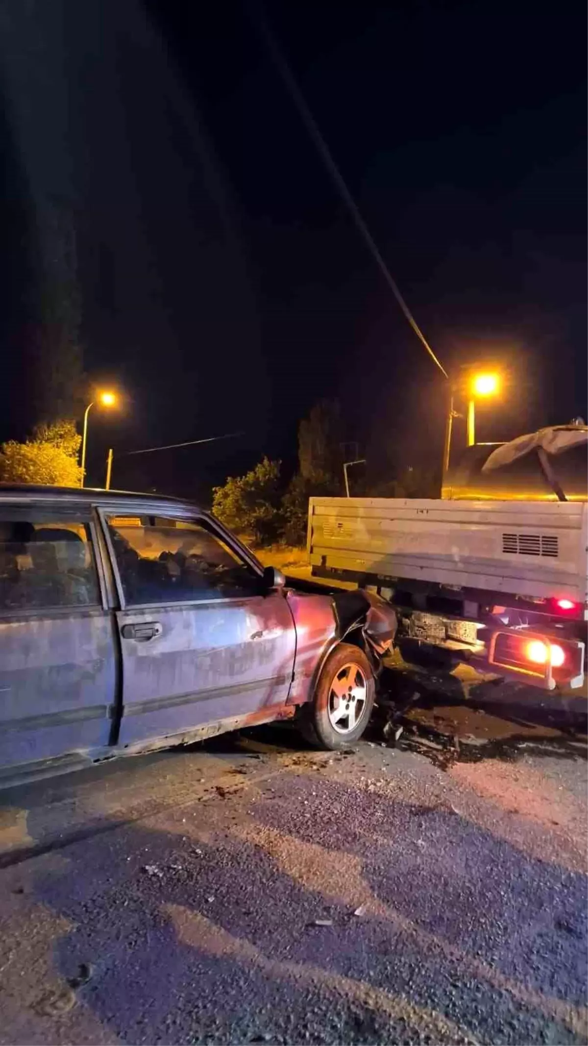 Afyonkarahisar’da Trafik Kazası: 2 Yaralı