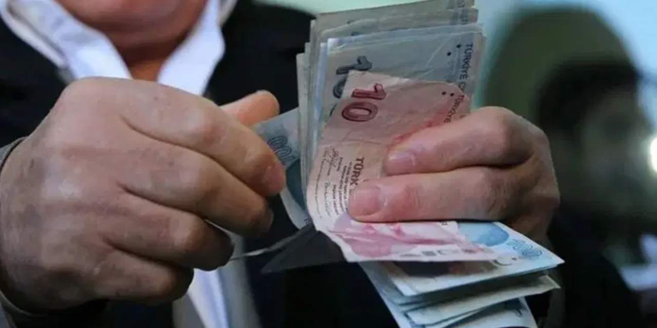 Emekli anketinde AKP’yi zora sokacak sonuç: %79 emekli anketinde akpyi zora sokacak sonuc 79 RakwDGC3.jpg