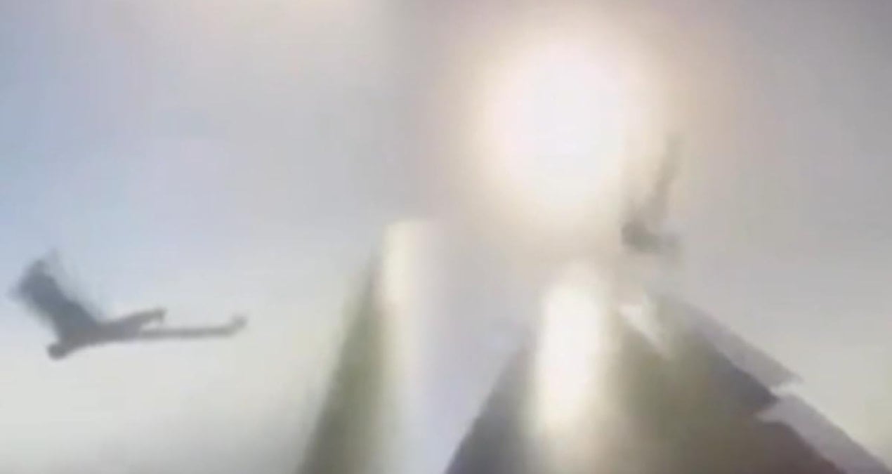 Ukrayna uçağı Rus İHA’sına çarptı ukrayna ucagi rus ihasina carpti ZGvbctLt.jpg