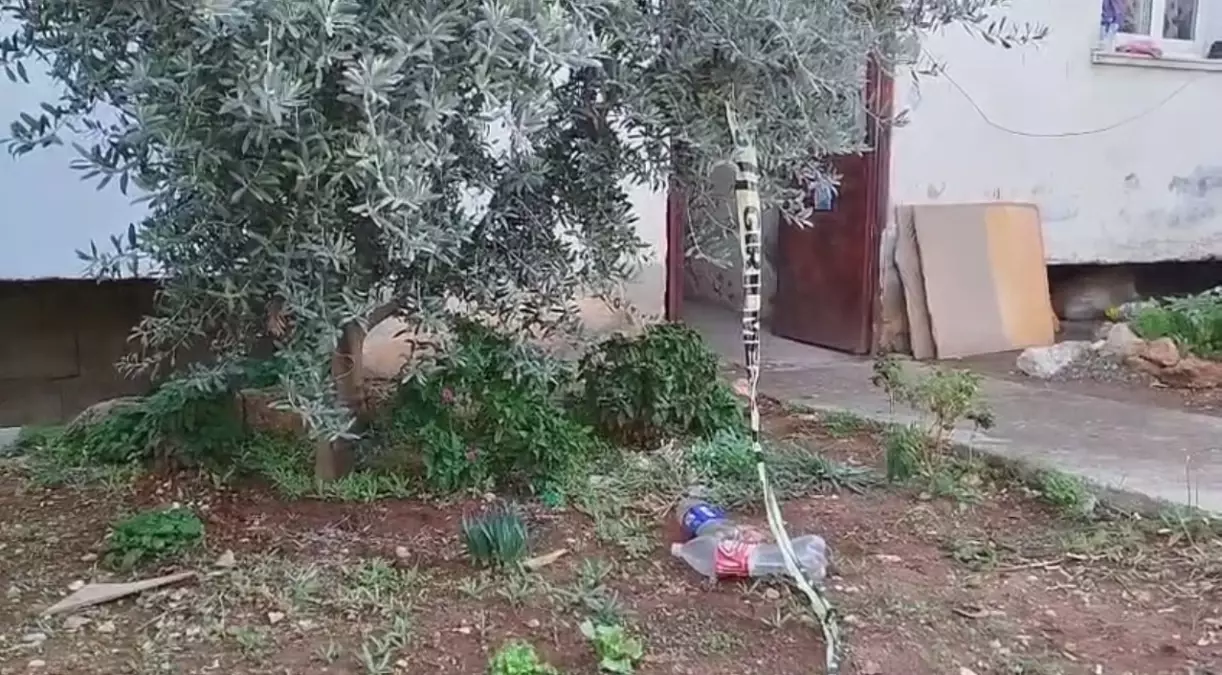 Mersin’de Eşini Tüfekle Vuran Adam Teslim Oldu