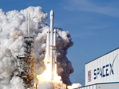 Spacexin piyasa degerinden 12 trilyon dolar silindi Ak2aNAaU